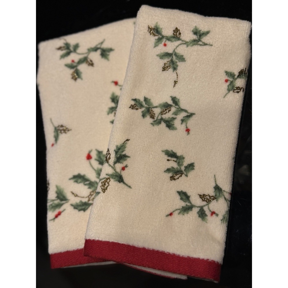 Lenox Holiday Christmas Fingertip Towels Set of 2 Embroidered Holly Gold Trim